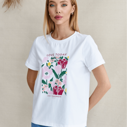 White T-shirt
